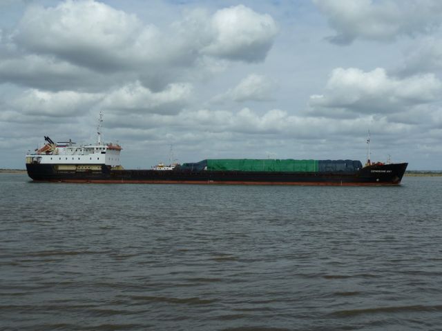 Sormovskiy 3067 - Paimboeuf - 08 octobre 2011 (01).JPG
